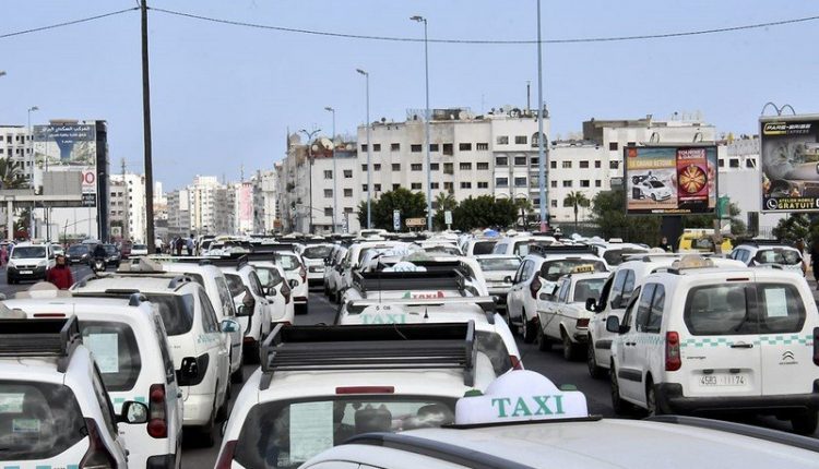 سيارة الاجرة